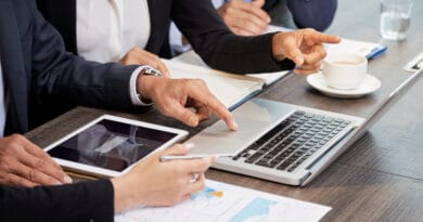Tecnología 2021: Alternativas para una empresa más eficiente Tecnología 2021: Alternativas para una empresa más eficiente